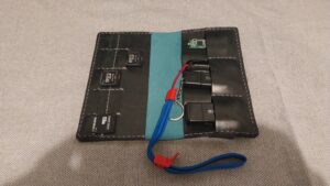 Flash memory wallet